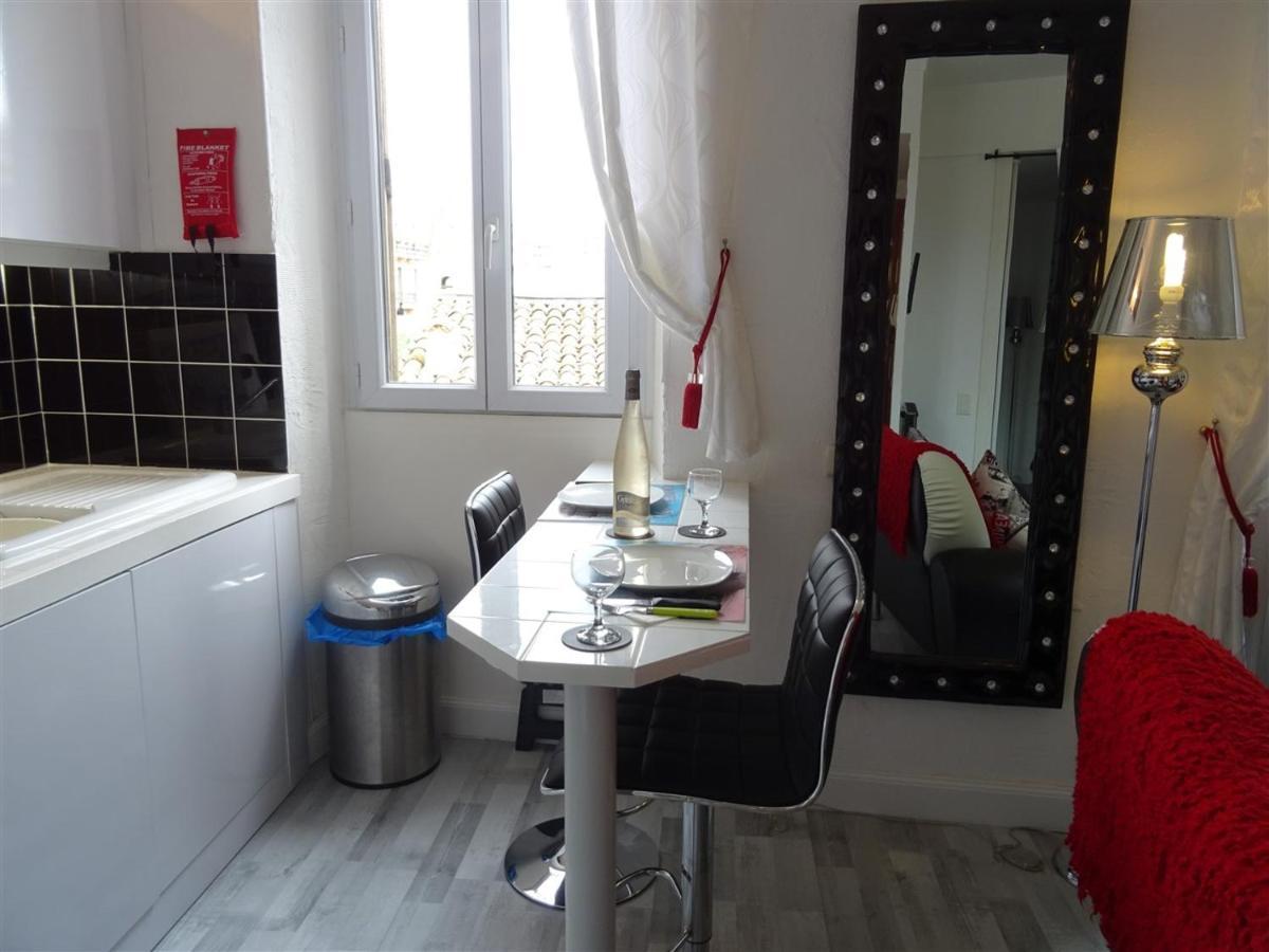 Apartment Rue St Antoine Cannes Bagian luar foto