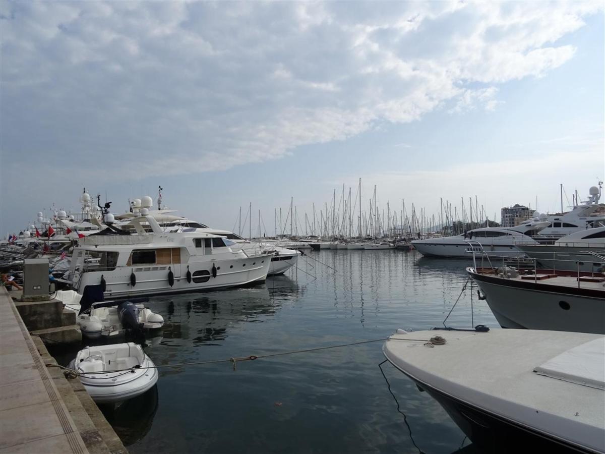 Apartment Rue St Antoine Cannes Bagian luar foto