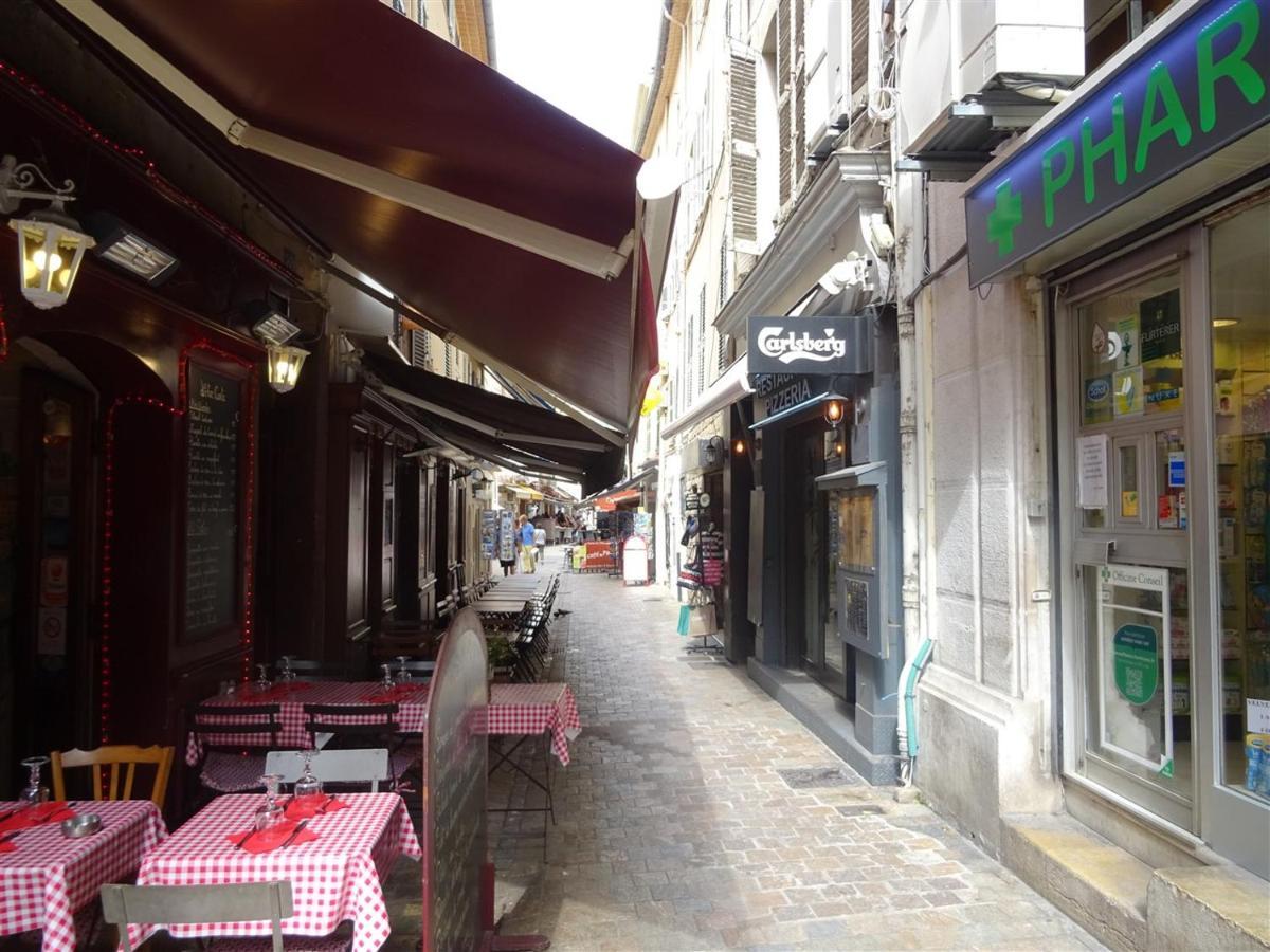 Apartment Rue St Antoine Cannes Bagian luar foto
