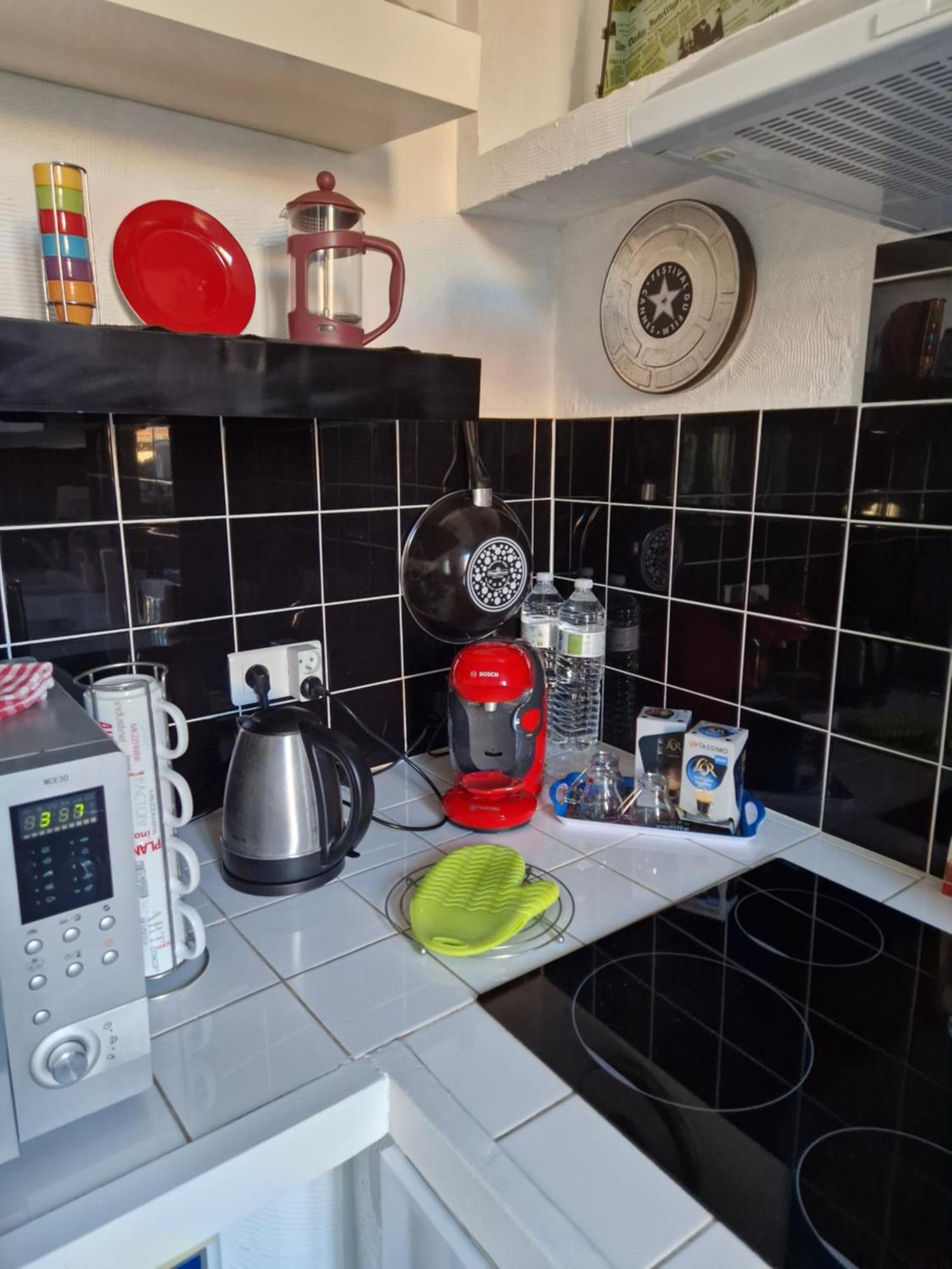 Apartment Rue St Antoine Cannes Bagian luar foto